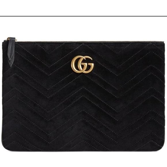 Gucci Marmont Matelesse Velvet Zip Pouch in Black NEW IN BOX WITH DUST BAG - Picture 1 of 16